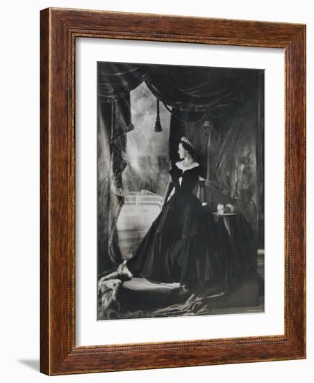 Her Majesty Queen Elizabeth the Queen Mother, England-Cecil Beaton-Framed Photographic Print