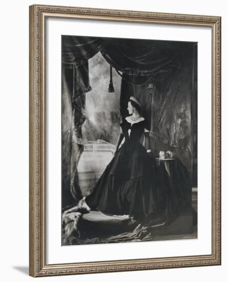 Her Majesty Queen Elizabeth the Queen Mother, England-Cecil Beaton-Framed Photographic Print