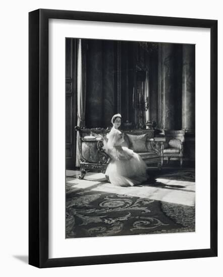 Her Majesty Queen Elizabeth the Queen Mother, England-Cecil Beaton-Framed Photographic Print