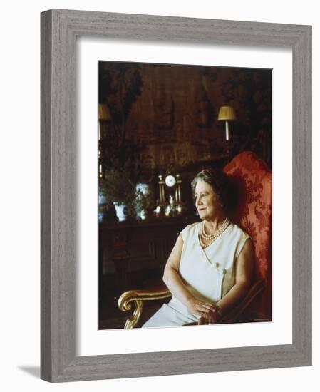 Her Majesty Queen Elizabeth the Queen Mother, England-Cecil Beaton-Framed Photographic Print