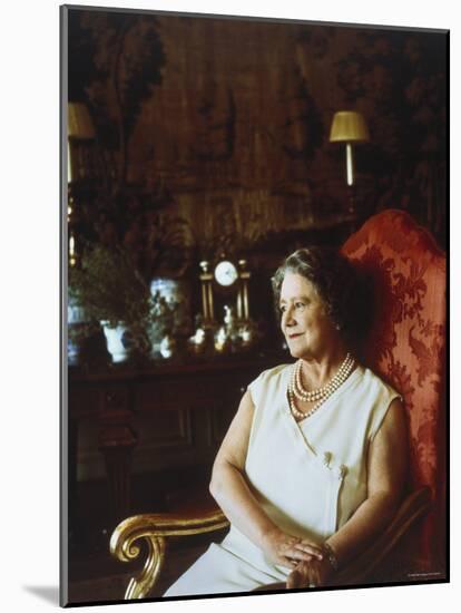 Her Majesty Queen Elizabeth the Queen Mother, England-Cecil Beaton-Mounted Photographic Print