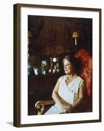 Her Majesty Queen Elizabeth the Queen Mother, England-Cecil Beaton-Framed Photographic Print