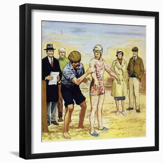 Her Trainer Smothered Her in Grease for Her Second Attempt in 1926-Alberto Salinas-Framed Giclee Print