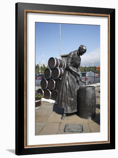 Herring Girl Statue, Stornoway Harbour, Isle of Lewis, Outer Hebrides, Scotland, 2009-Peter Thompson-Framed Photographic Print