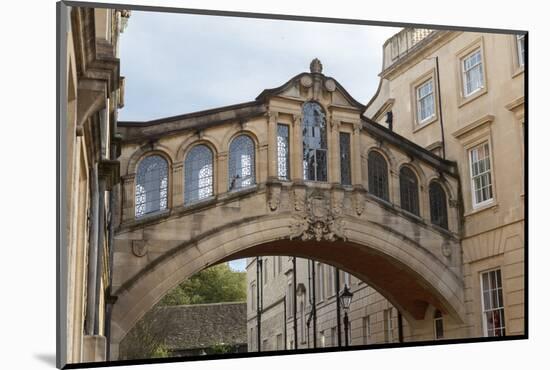 Hertford Bridge (The Bridge of Sighs)-Charlie Harding-Mounted Photographic Print