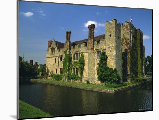 Hever Castle (1270-1470), Childhood Home of Anne Boleyn, Edenbridge, Kent, England, UK-Ian Griffiths-Mounted Photographic Print