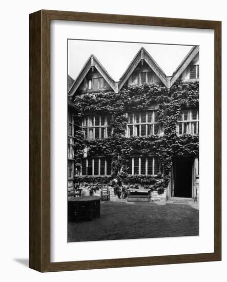 Hever Castle Courtyard-null-Framed Art Print