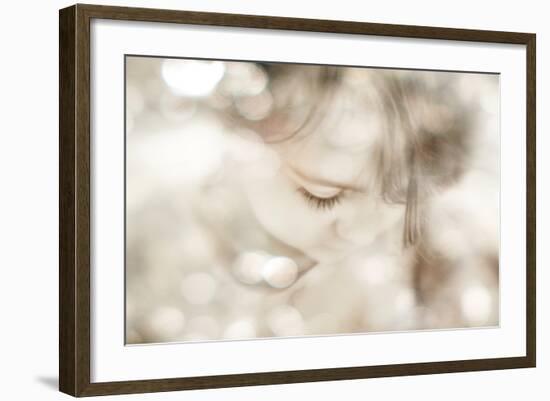 Hi Lite-Mel Brackstone-Framed Photographic Print