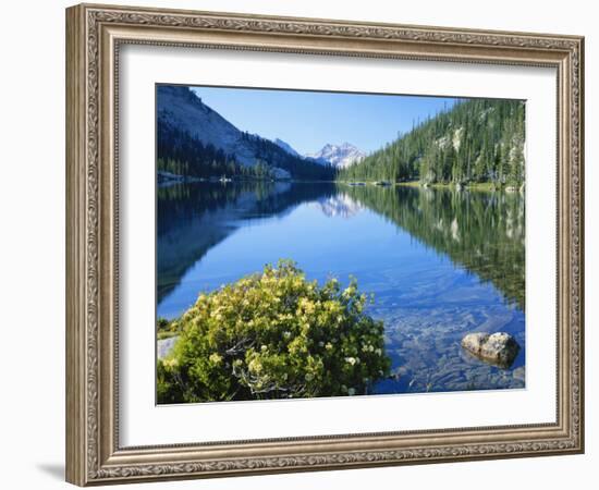 Hidden Lake, Glens Peak, Sawtooth Mountains, Sawtooth National Reservation Area, Idaho, USA-Scott T^ Smith-Framed Photographic Print