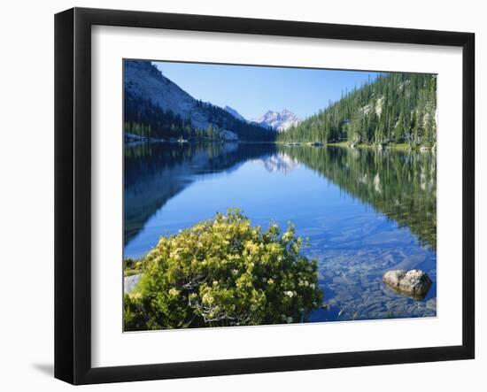 Hidden Lake, Glens Peak, Sawtooth Mountains, Sawtooth National Reservation Area, Idaho, USA-Scott T^ Smith-Framed Photographic Print