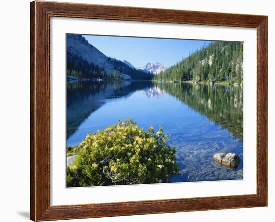 Hidden Lake, Glens Peak, Sawtooth Mountains, Sawtooth National Reservation Area, Idaho, USA-Scott T^ Smith-Framed Photographic Print