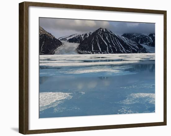 High Arctic Landscape in Spring, -40 Degrees C, Bylot Is, Baffin Is, North West Territories, Canada-Staffan Widstrand-Framed Photographic Print