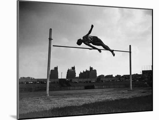 High Jump Championship in Colombes, 1952-null-Mounted Photographic Print