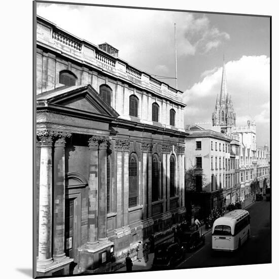 High Street, Oxford, Circa 1953-Staff-Mounted Photographic Print