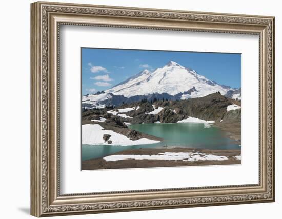 Hikers relaxing at Goat Lake on Ptarmigan Ridge. Mount Baker Wilderness, Washington State-Alan Majchrowicz-Framed Photographic Print