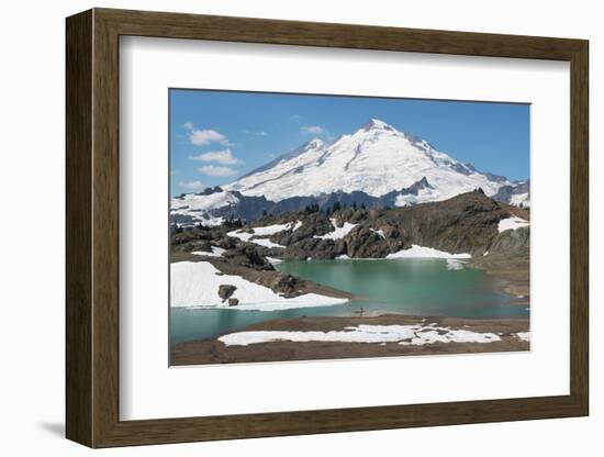 Hikers relaxing at Goat Lake on Ptarmigan Ridge. Mount Baker Wilderness, Washington State-Alan Majchrowicz-Framed Photographic Print