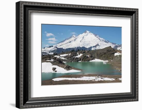 Hikers relaxing at Goat Lake on Ptarmigan Ridge. Mount Baker Wilderness, Washington State-Alan Majchrowicz-Framed Photographic Print