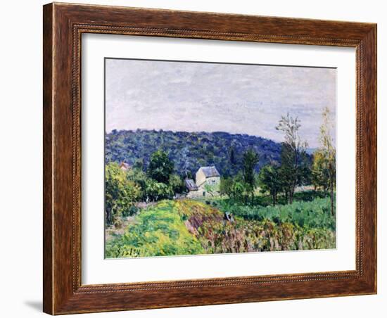 Hills Surrounding Paris, 1879-Alfred Sisley-Framed Giclee Print