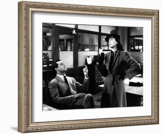 His Girl Friday, from Left: Cary Grant, Rosalind Russell, 1940-null-Framed Photo