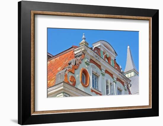 Historic buildings in the old town, Tallinn, Estonia-Keren Su-Framed Photographic Print