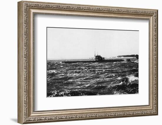 HMS D2 Leaving Portsmouth Harbour-null-Framed Photographic Print