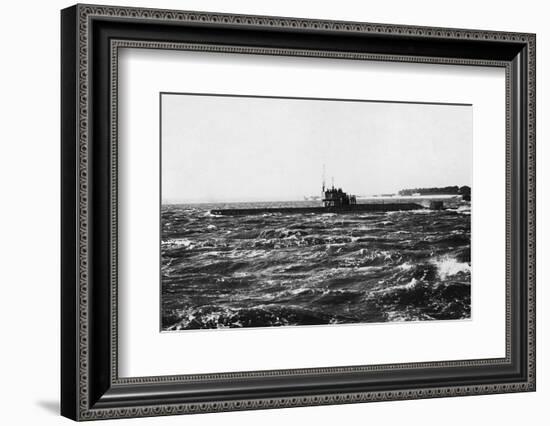 HMS D2 Leaving Portsmouth Harbour-null-Framed Photographic Print