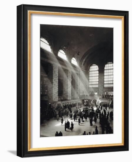 Holiday Crowd at Grand Central Terminal, New York City, c.1920-American Photographer-Framed Photographic Print