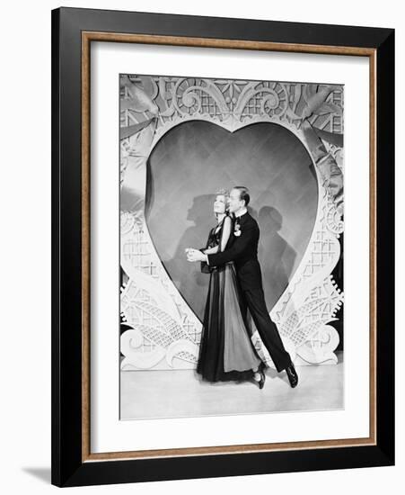 Holiday Inn, 1942-null-Framed Photographic Print