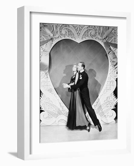 Holiday Inn, 1942-null-Framed Photographic Print