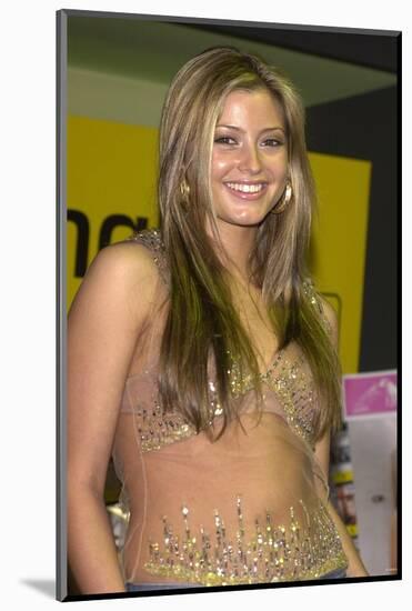 Holly Valance-null-Mounted Photo