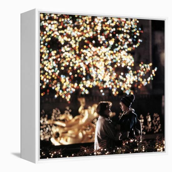 Home Alone 2: Lost in New York by Chris Columbus with Catherine O'Hara, Macaulay Culkin, 1992-null-Framed Stretched Canvas