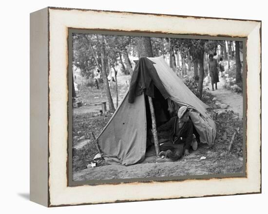 Homeless Boy, 1937-Russell Lee-Framed Premier Image Canvas