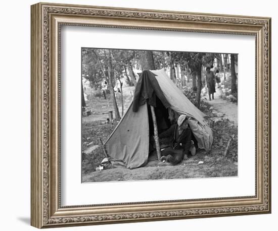 Homeless Boy, 1937-Russell Lee-Framed Photographic Print