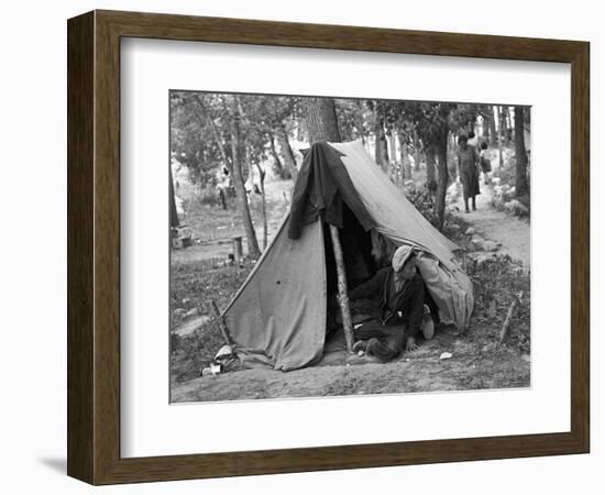 Homeless Boy, 1937-Russell Lee-Framed Photographic Print