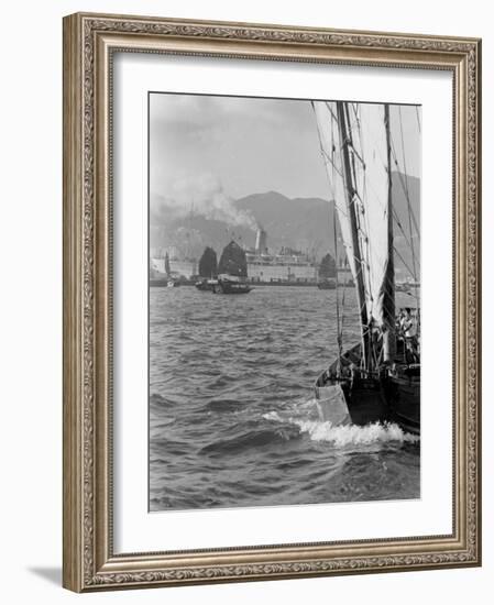 Hong Kong Industry-John Dominis-Framed Photographic Print