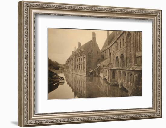 'Hôpital Saint-Jean', c1928-Unknown-Framed Photographic Print