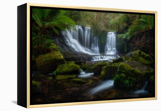 horseshoe-falls-1-Lincoln Harrison-Framed Stretched Canvas