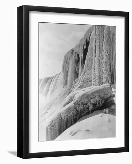 Horseshoe Falls Covered in Ice-Bettmann-Framed Photographic Print