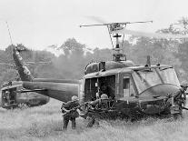 Vietnam War Helicopter Landing-Horst Faas-Photographic Print