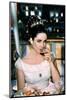 Hotel International THE V.I.P.S d'Anthony Asquith with Elizabeth Taylor, 1963-null-Mounted Photo