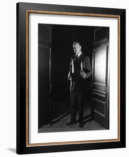 House on Haunted Hill, Vincent Price, 1959-null-Framed Photo