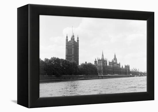 Houses of Parliament. 21st August 1971-Staff-Framed Premier Image Canvas