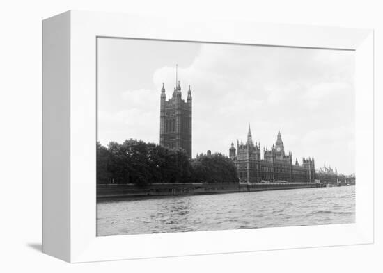 Houses of Parliament. 21st August 1971-Staff-Framed Premier Image Canvas
