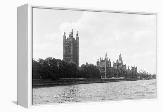 Houses of Parliament. 21st August 1971-Staff-Framed Premier Image Canvas