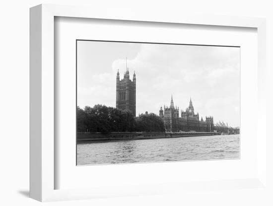 Houses of Parliament. 21st August 1971-Staff-Framed Photographic Print