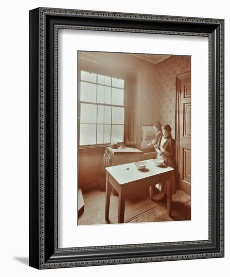 Housewifery, Barnsbury Park School, Islington, London, 1908-Unknown-Framed Photographic Print