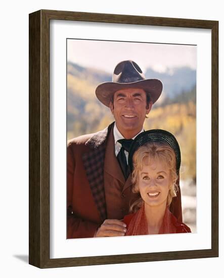 HOW THE WEST WAS WON, 1962 directed by HENRY HATHAWAY (The Plains Gregory Peck and Debbie Reynolds -null-Framed Photo