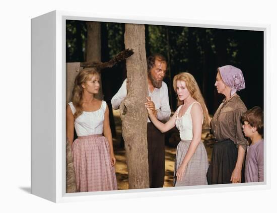 HOW THE WEST WAS WON, 1962 directed by HENRY HATHAWAY (The River) Debbie Reynolds, Karl Malden, Car-null-Framed Stretched Canvas