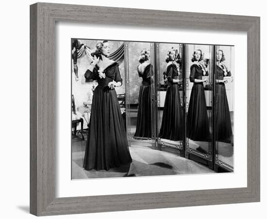 How to Marry a Millionaire, 1953-null-Framed Photographic Print