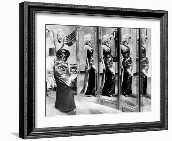 How to Marry a Millionaire, Marilyn Monroe, 1953-null-Framed Photo